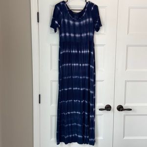 Women’s Navy Tie Dye short sleeve maxi dress